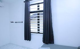 Green Dream Homestay 3 Kota Bharu 3 Aircond Room With Wifi & Netflix